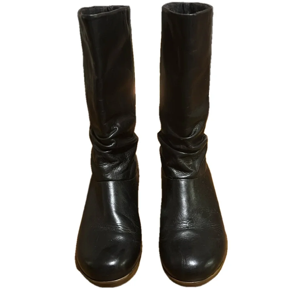 Keen wedge sample boot, black pull on